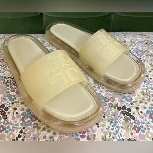 Tory Burch Ivory/Off-White Bubble Jelly Slides Sandals Size 7 Square Toe $188